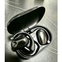 Black Wireless Earbuds Charging Case — Compact Portable Charging Box